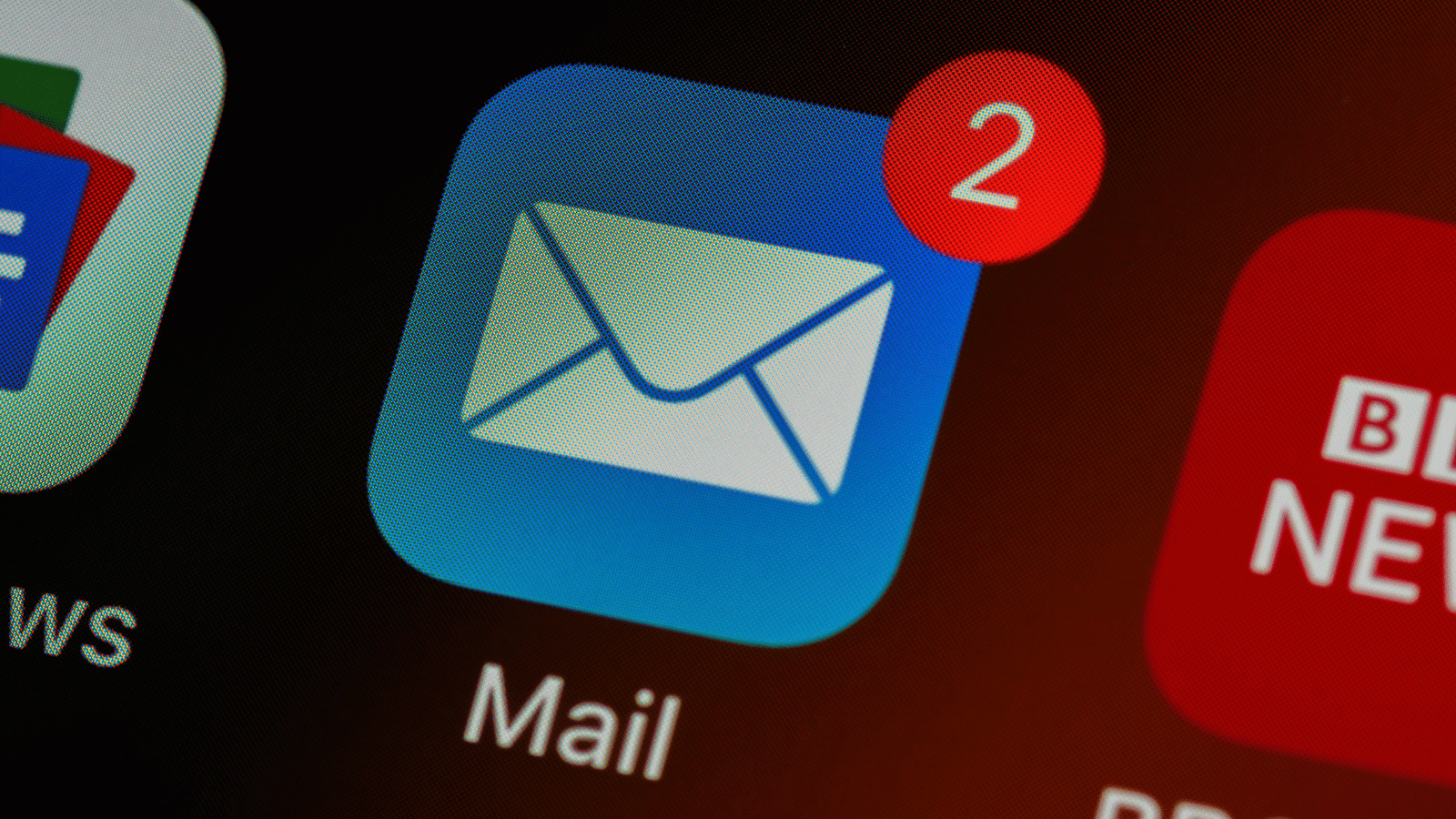 Imagen del icono del mail en el celular con 2 notificaciones.